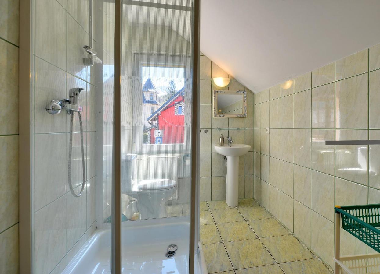 Apartamenty I Pokoje Karpacz - Centrum Karpacza, Parking W Cenie! Luaran gambar
