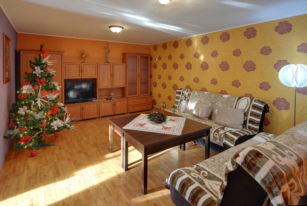 Apartamenty I Pokoje Karpacz - Centrum Karpacza, Parking W Cenie! Luaran gambar